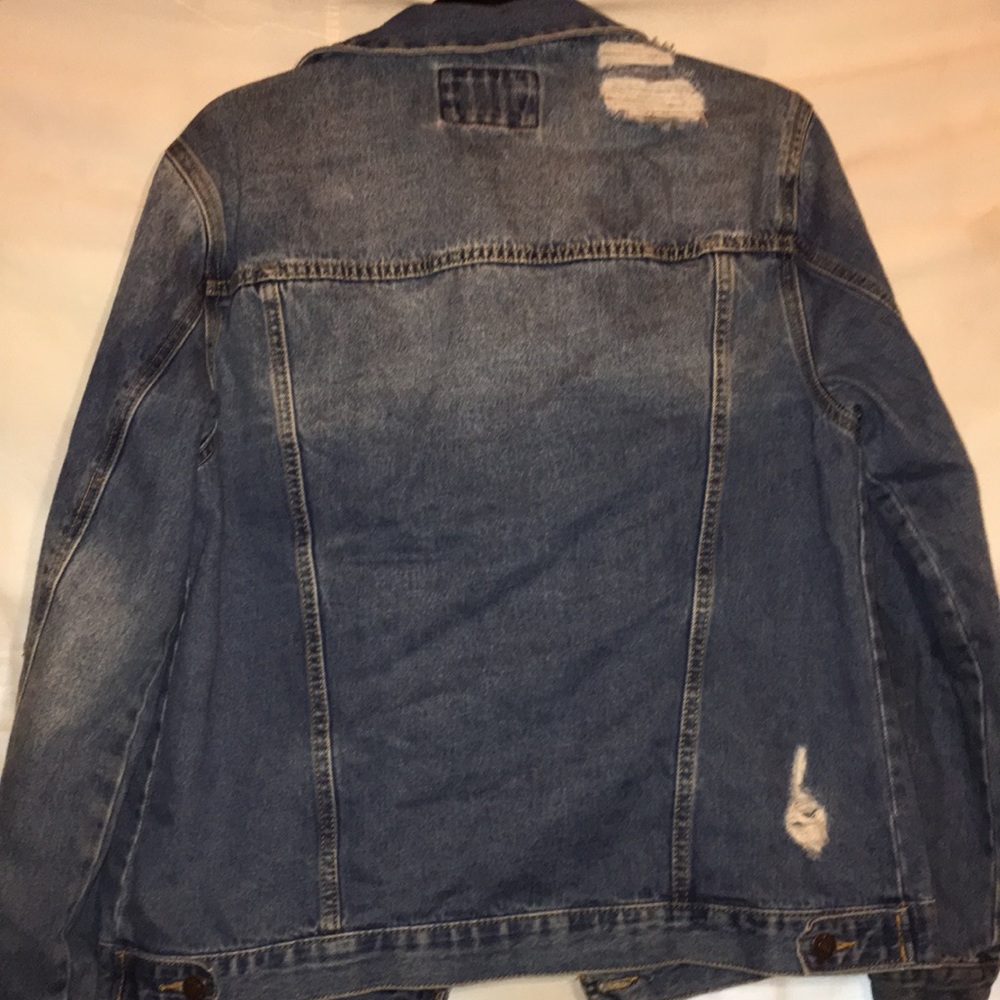 Large Jean Jacket - Picture 6 of 8